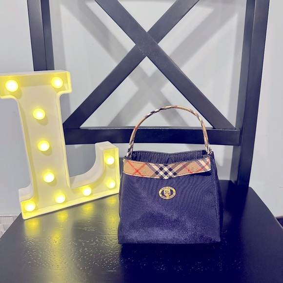 Burberry Mini pouch handbag - Picture 1 of 6